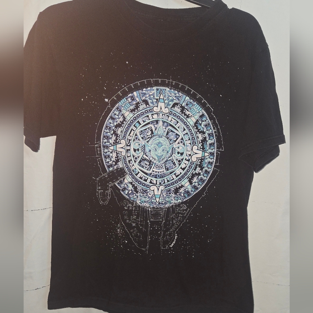 Black T-Shirt with Blue and White Design With Calendar AZTEC AND YODA Mens M
